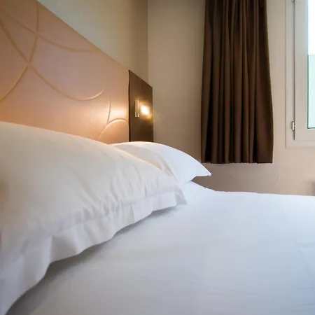 فندق Brit Le Kerann Nantes St Herblain - Zac De La Lorie 3*