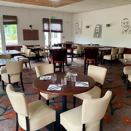 Brit Le Kerann Nantes St Herblain - Zac De La Lorie 3* Saint-Herblain