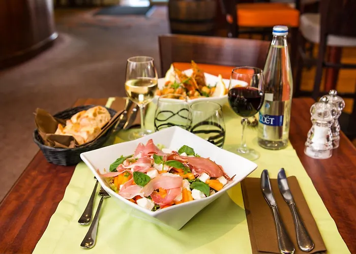 Brit Le Kerann Nantes St Herblain - Zac De La Lorie Hotel