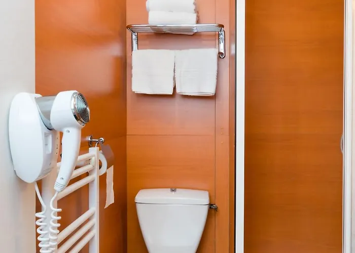 Brit Le Kerann Nantes St Herblain - Zac De La Lorie Hotel Saint-Herblain